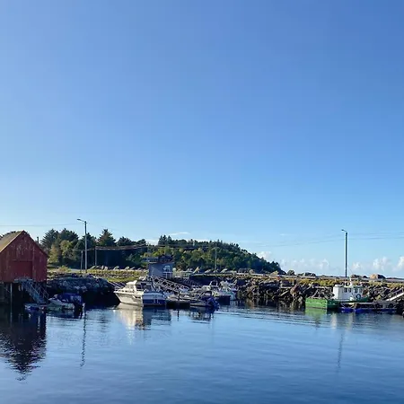 Semesterbostad In With Harbor View
