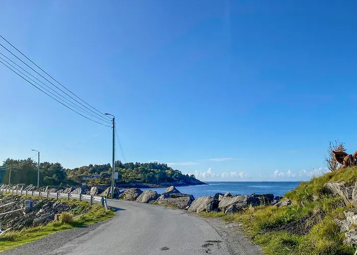 Сasa de vacaciones Beautiful In With Wifi Fjortoft